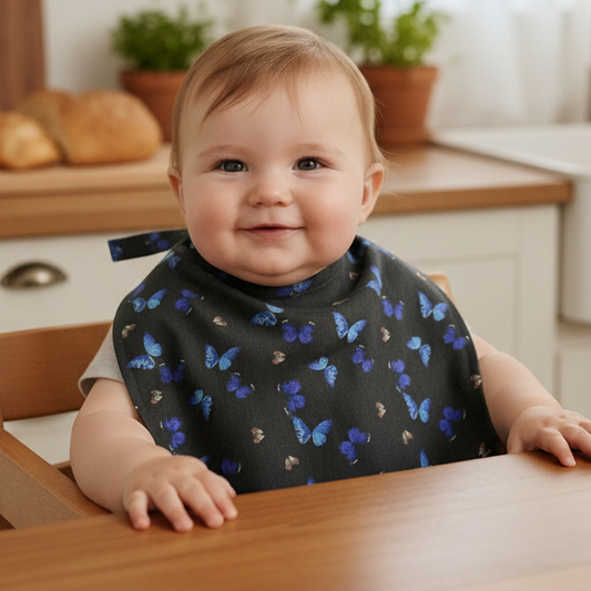 Bavette imperméable bébé/enfant - Joli motif