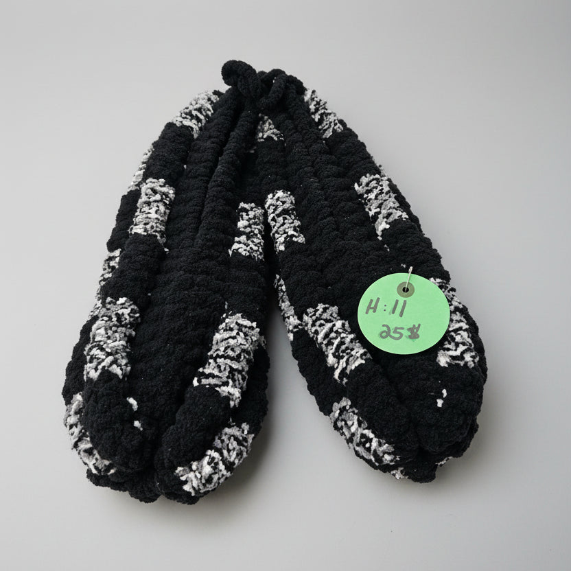 Pantoufles en laine tricotées–Homme 11