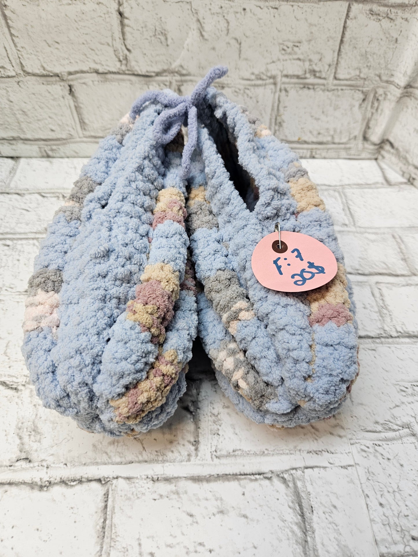 Pantoufles en laine tricotées–Femme 7