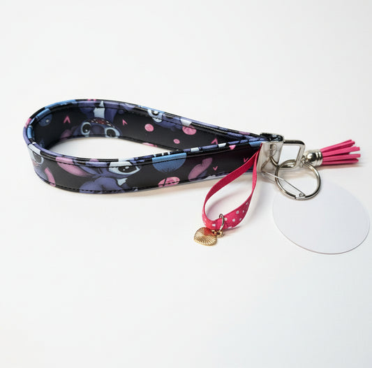 Porte-clé avec sangle en simili cuir