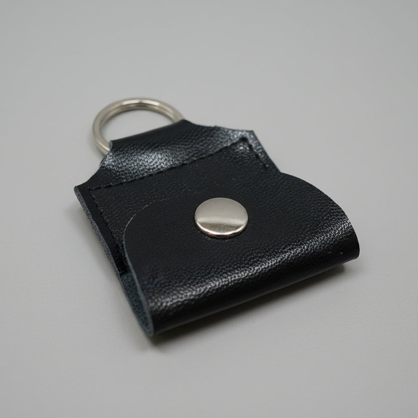 Mini porte-clé avec pochette à bouton pression