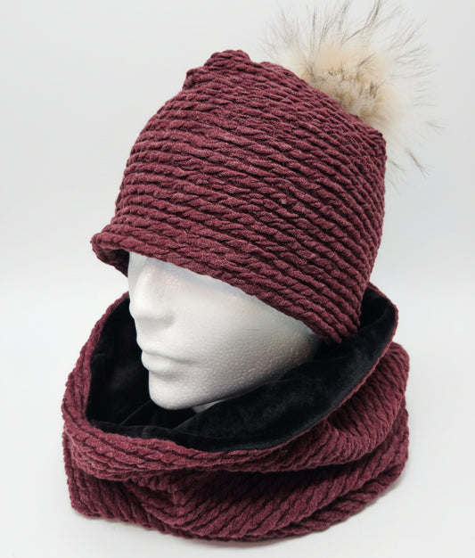 Ensemble tuque et cache-cou en tissu doublé micro-polar