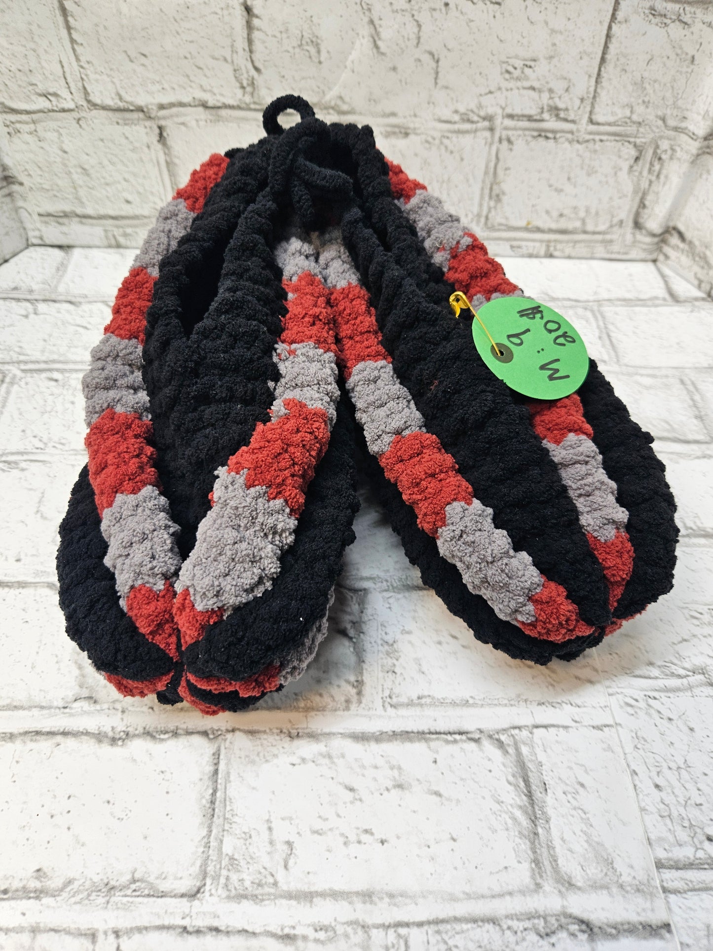 Pantoufles en laine tricotées–Homme 9