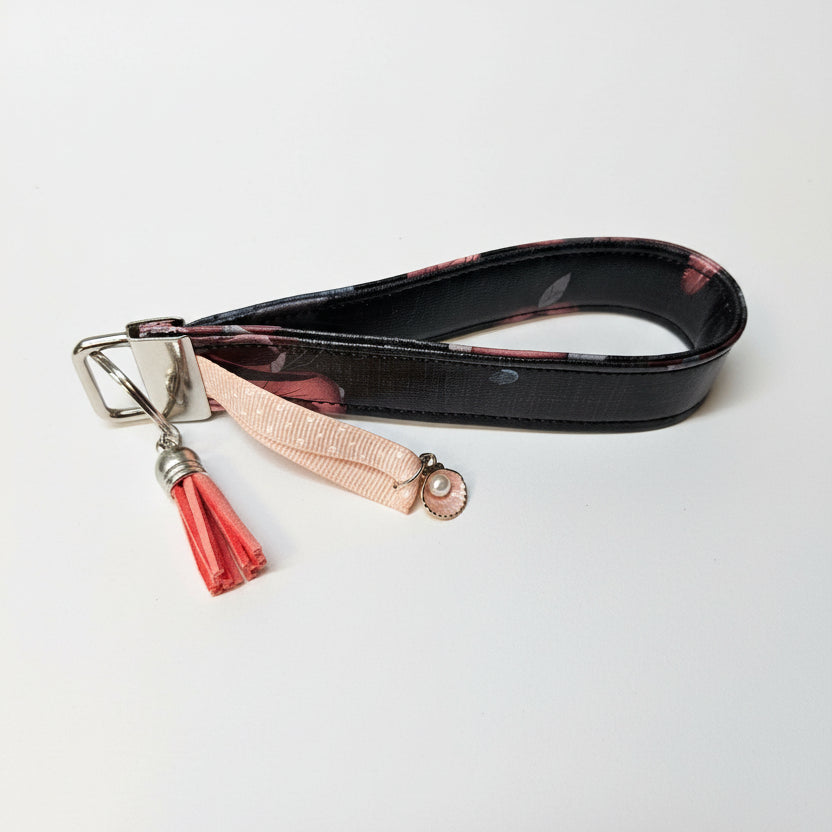 Porte-clé avec sangle en simili cuir