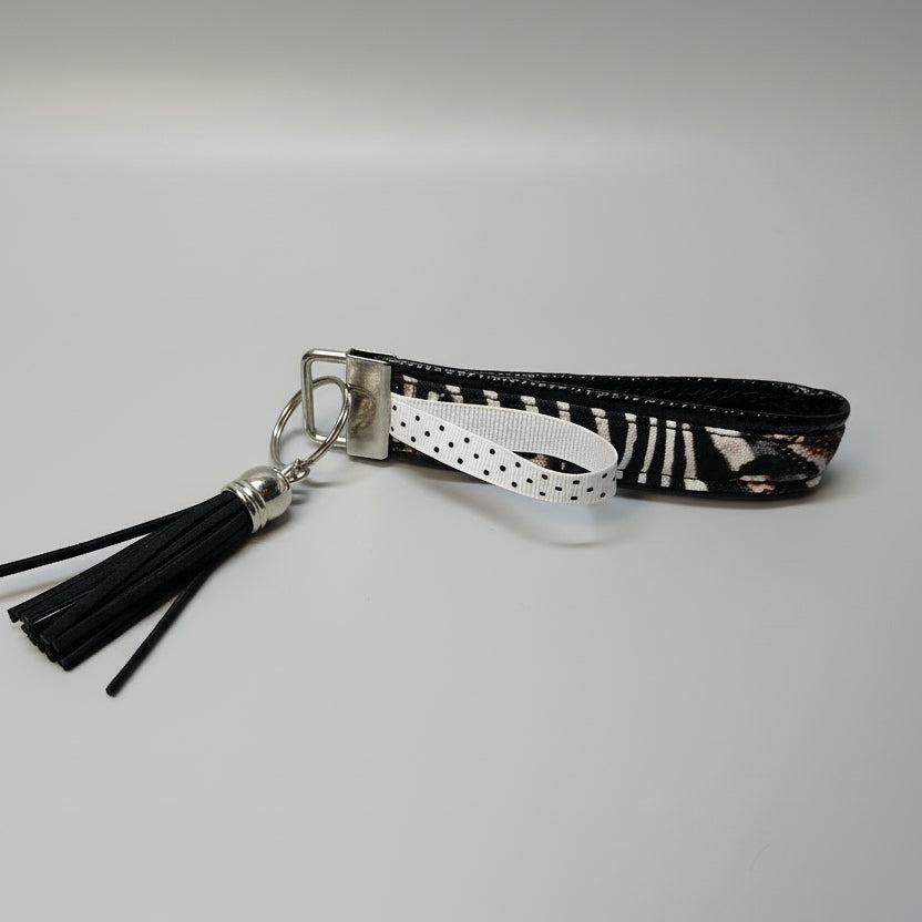Porte-clé avec sangle en simili cuir