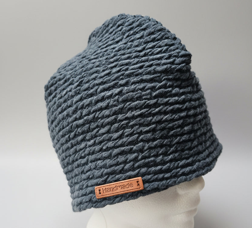 Tuque en tissu doublé micro-polar