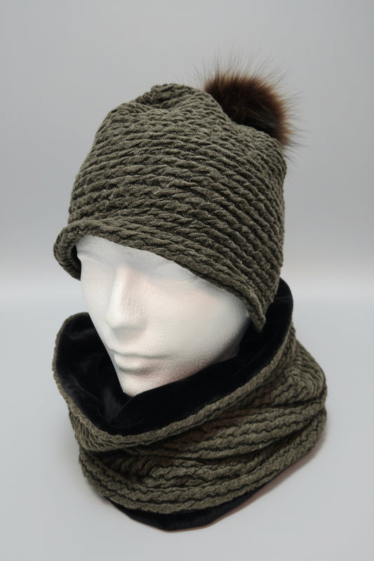 Ensemble tuque et cache-cou en tissu doublé micro-polar