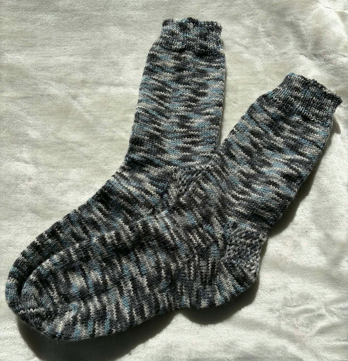Large(7-9)-Bas adulte      75%Laine 25% Nylon