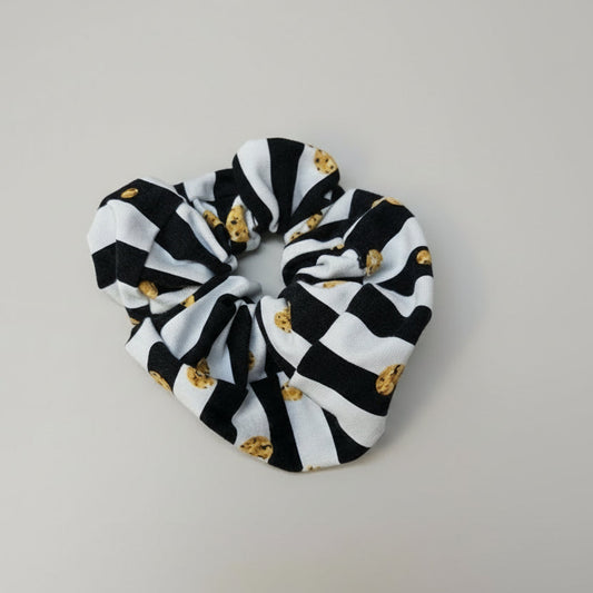 Chouchou (ligné noir et blanc)