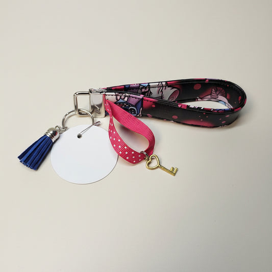 Porte-clé avec sangle en simili cuir
