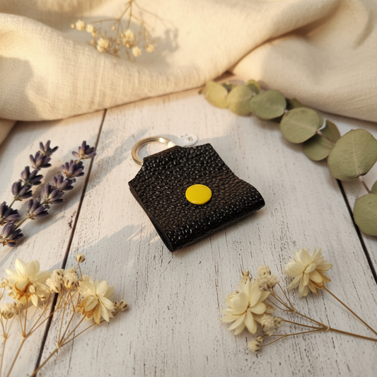 Mini porte-clé avec pochette à bouton pression