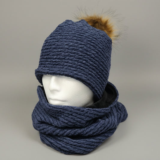 Ensemble tuque et cache-cou en tissu doublé micro-polar